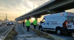 Mujer murió atropellada en la autopista México-Puebla