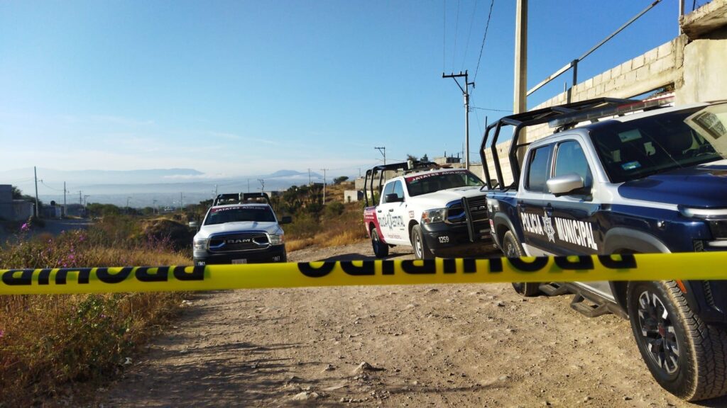 Encuentran a sujeto ejecutado y encobijado en Tehuacán