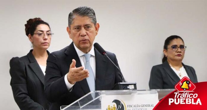 El Fiscal General de Puebla, Gilberto Higuera Bernal, manifestó que su dependencia está "empeñada" en atender de la mejor manera la violencia de género.