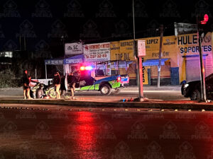 Dos motociclistas derraparon en la federal a Tehuacán
