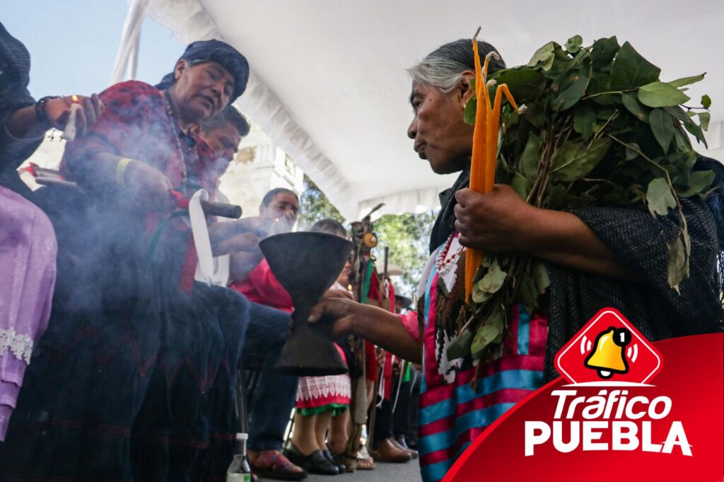 El presidente Andrés Manuel López Obrador, junto al senador Alejandro Armenta, destacaron la importancia del reconocimiento a los Pueblos indígenas