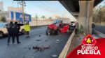 En primeras horas de la mañana de este domingo un vehículo Volkswagen Jetta se impactó con la base del segundo piso de la autopista México-Puebla