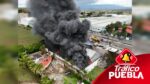 Fuerte incendio en San Gregorio Atzompa causó alerta en los poblanos