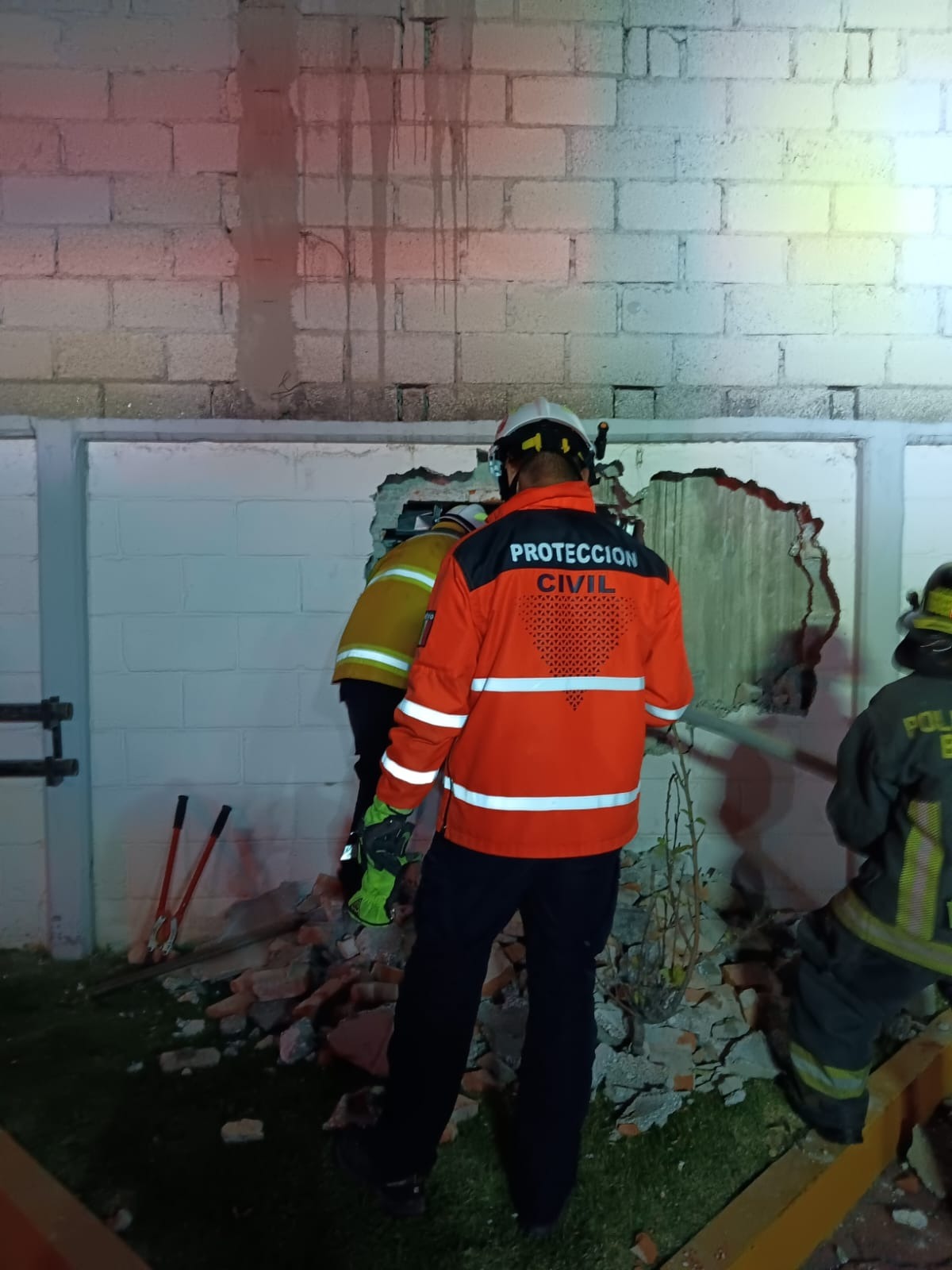 Voraz incendio consumió toda la sucursal de la Gran Bodega en Amalucan_boquete