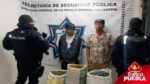  La Secretaría de Seguridad Pública de Puebla detuvo a dos hombres que transportaban 36 kilos de marihuana en un vehículo Tsuru