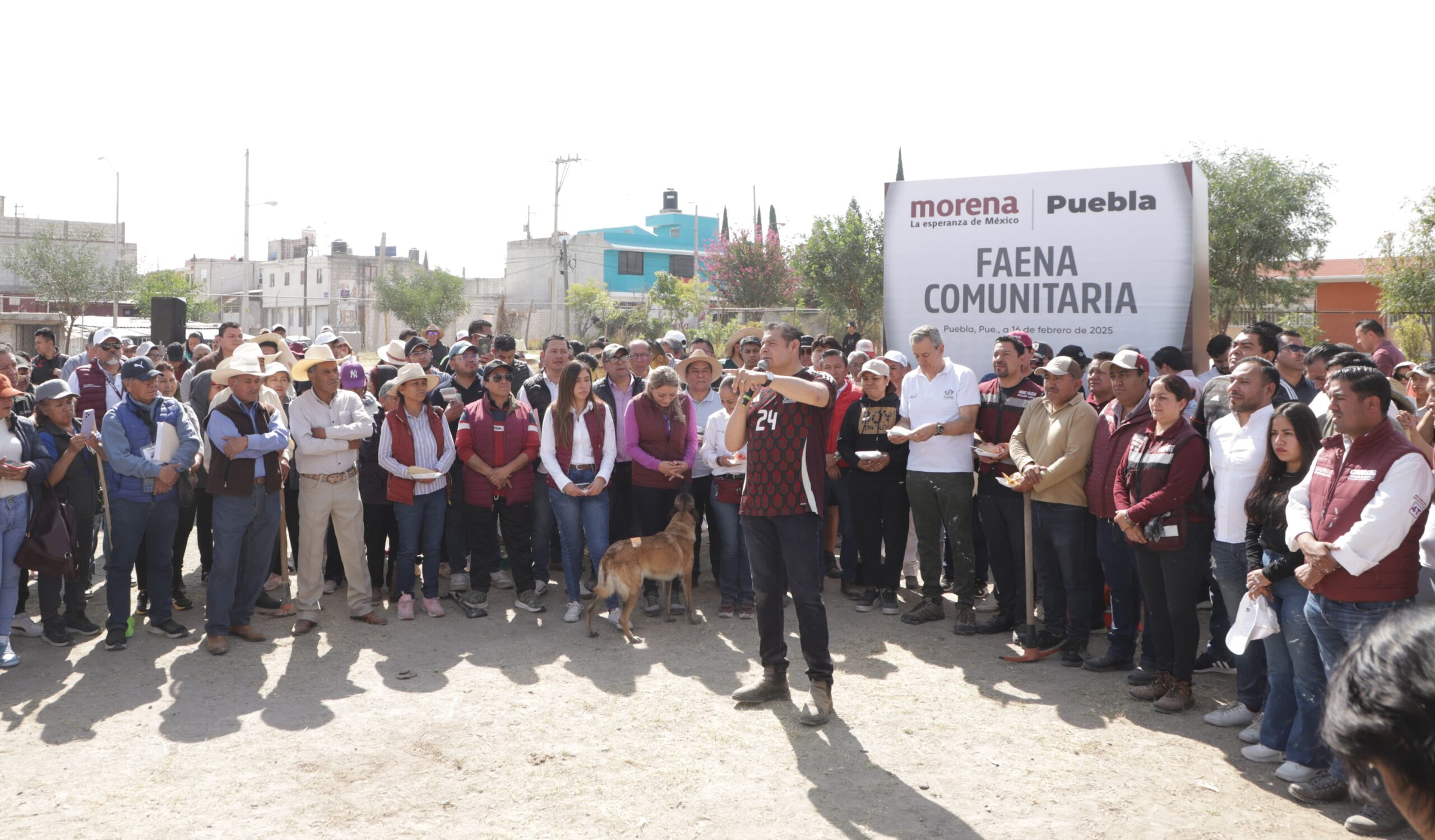  Armenta encabezó la 6ta. jornada de faena en la colonia Constitución Mexicana