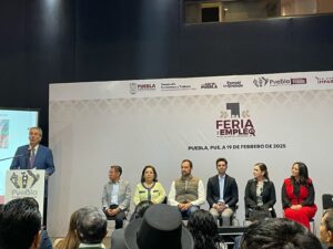 Gran respuesta tuvo la primera Feria de empleo en Puebla