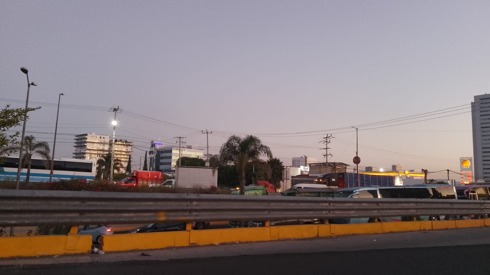 Bloquean accesos de Puebla - Atlixco