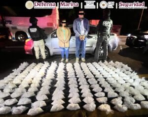 Decomisan más de 100 kilos de metanfetamina en Sinaloa Pareja