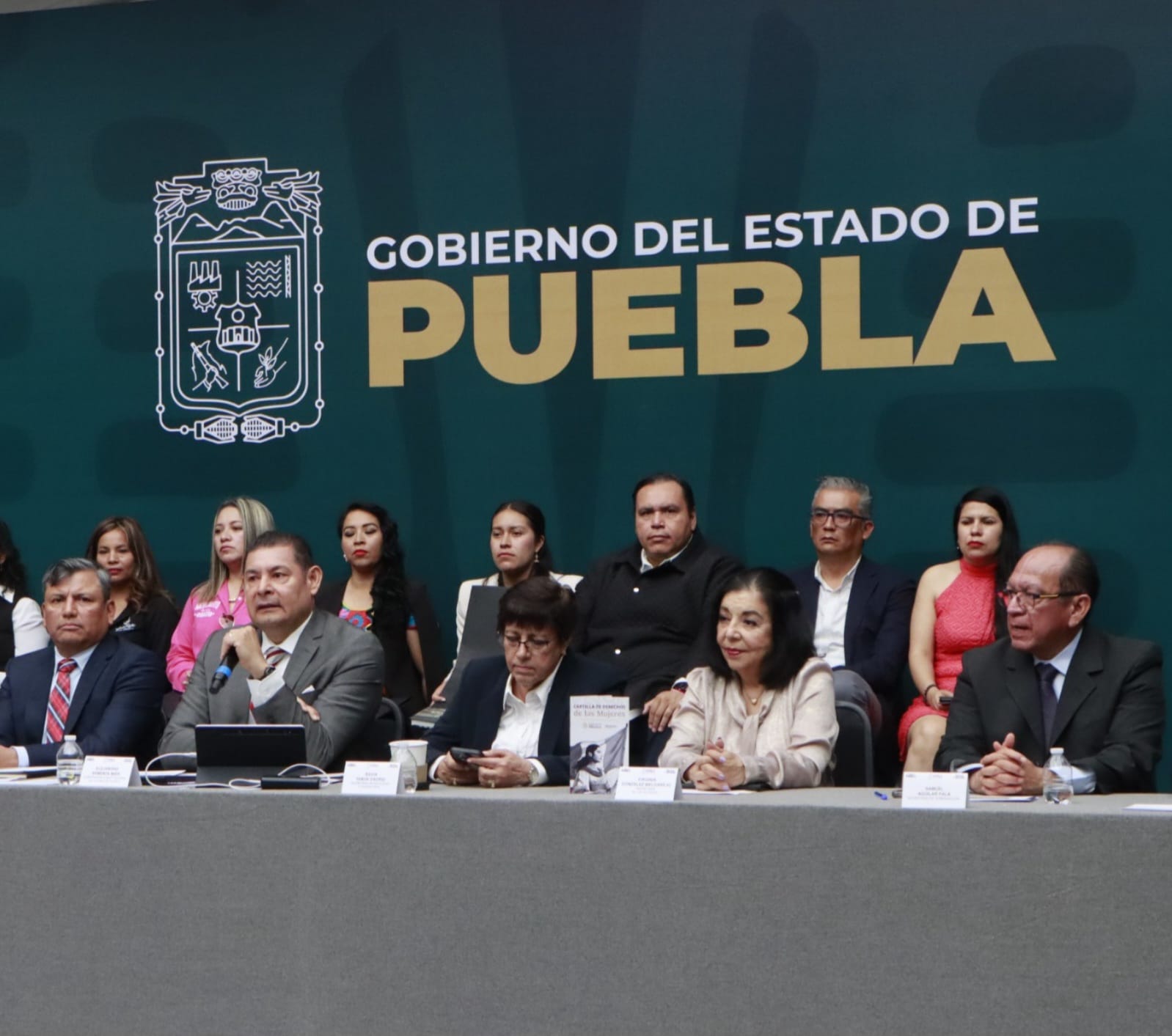Más protección para las mujeres después del 8M