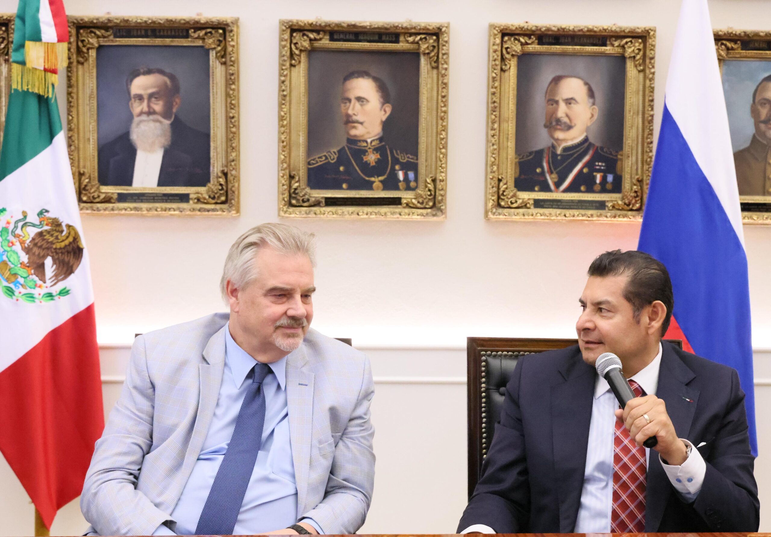 Armenta y embajador de Rusia impulsan cooperación
