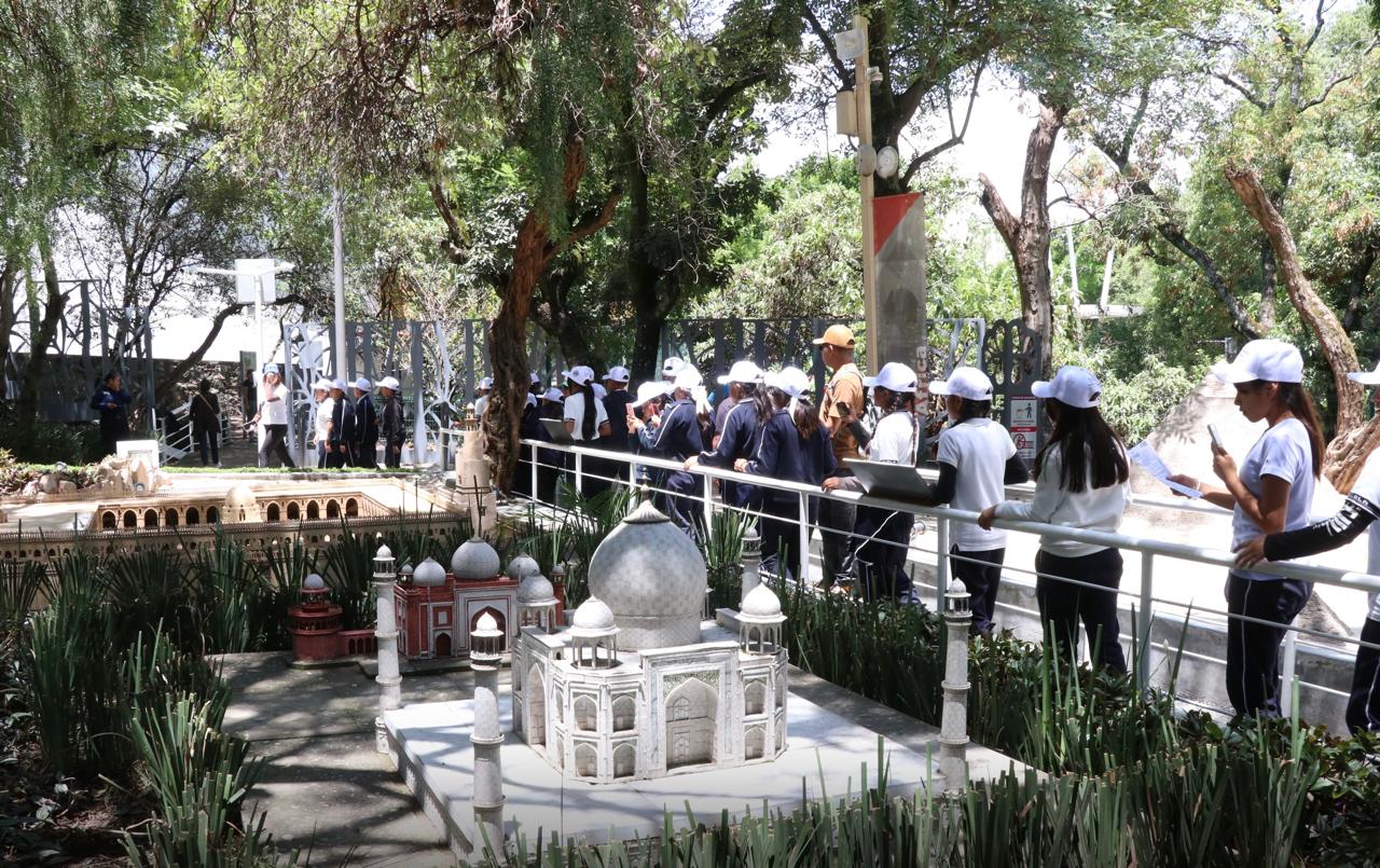 Estudiantes poblanos descubren la riqueza cultural del estado