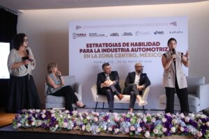 Puebla impulsa la competitividad automotriz con estrategia de formación especializada Reunión