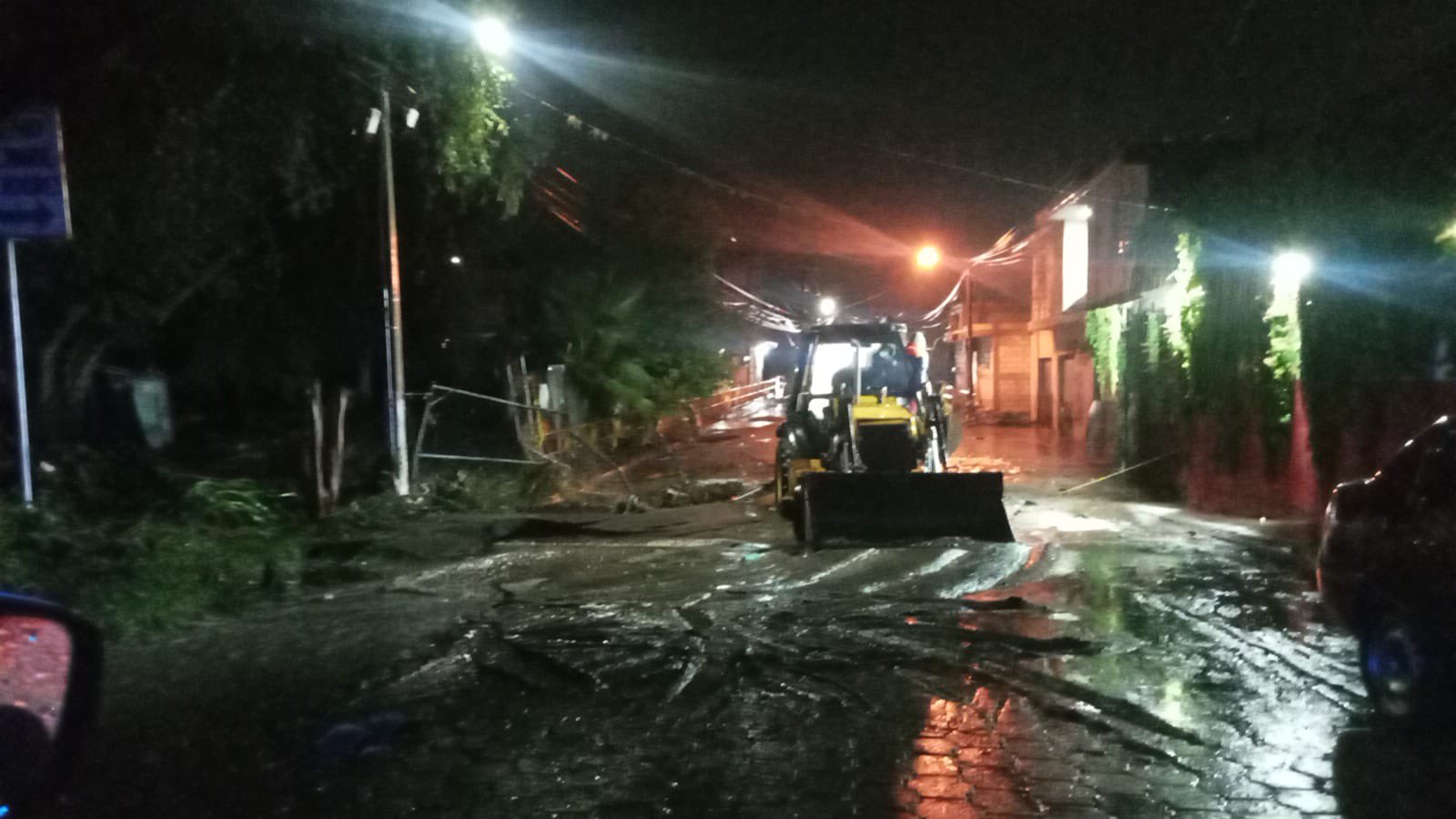 Emergencias por lluvias movilizan a autoridades en varios puntos de Puebla Calle