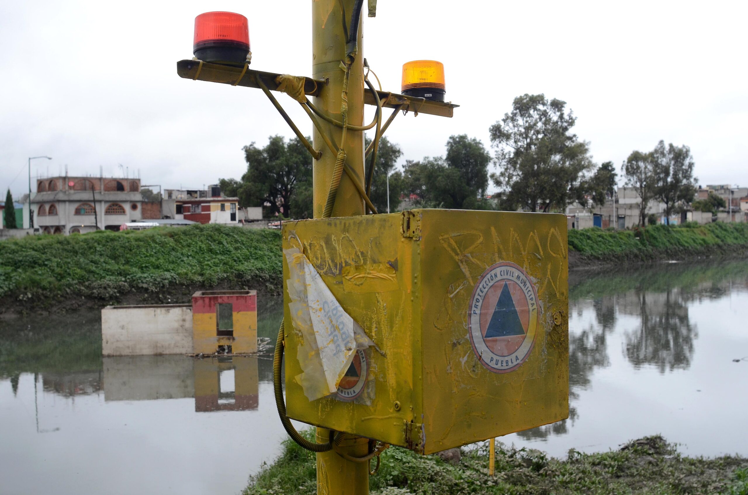 Gobierno municipal refuerza medidas ante temporada de lluvias en Puebla Vaso regulador