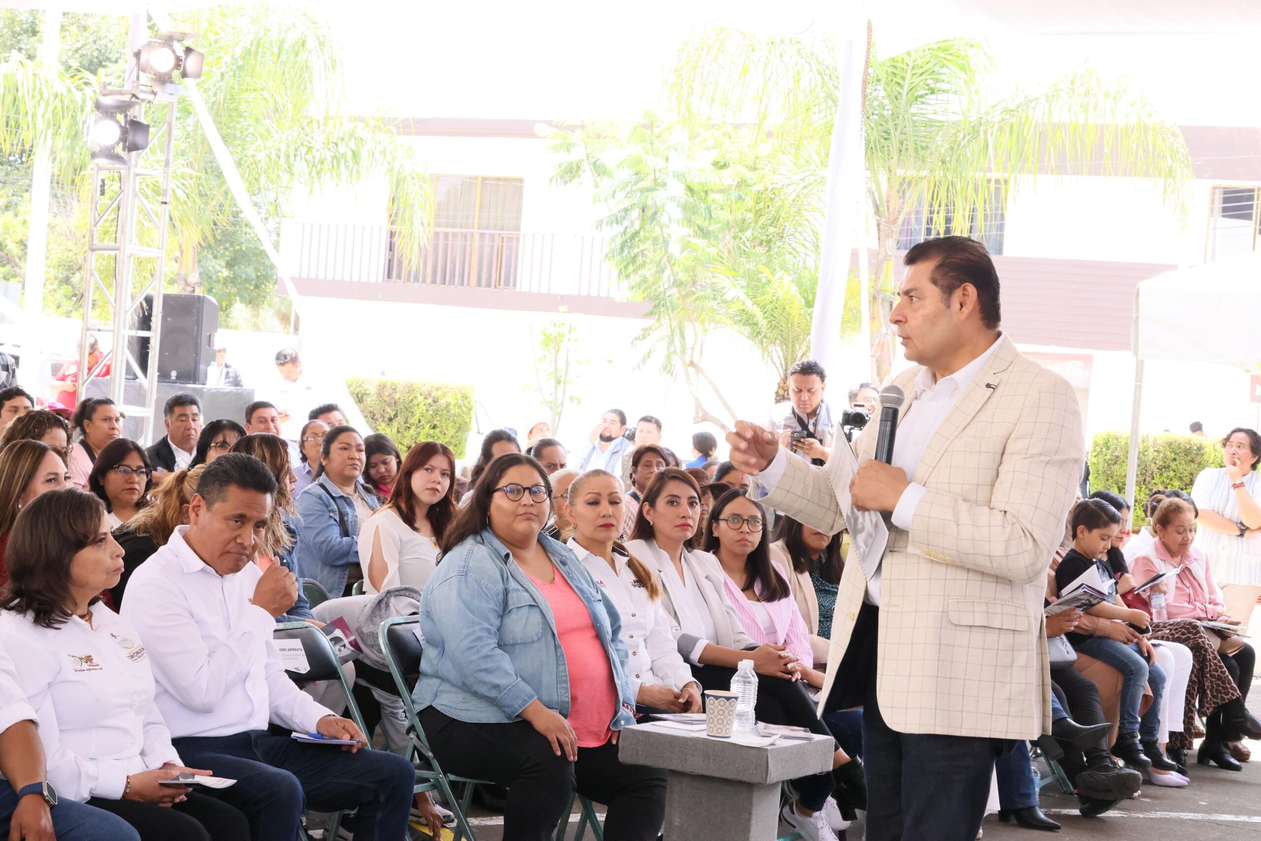 Alejandro Armenta reafirma su compromiso por la igualdad y una vida libre de violencia para las mujeres