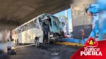 Choque de autobús turístico causó caos en la México - Puebla