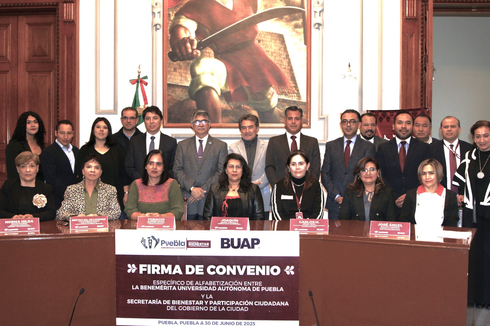 Gobierno de la Ciudad y BUAP lanzan programa de alfabetización en zonas marginadas Firma