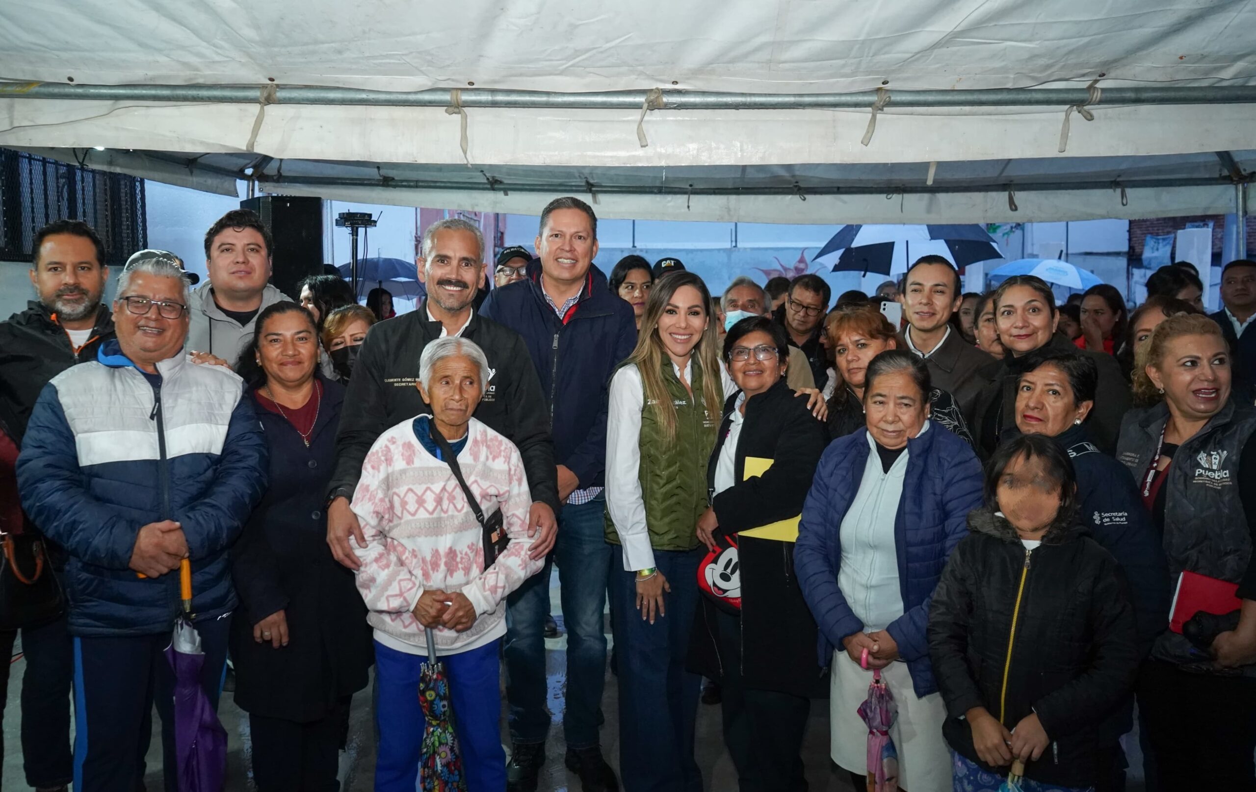 La junta auxiliar Ignacio Zaragoza se ilumina con tecnología 100% LED foto