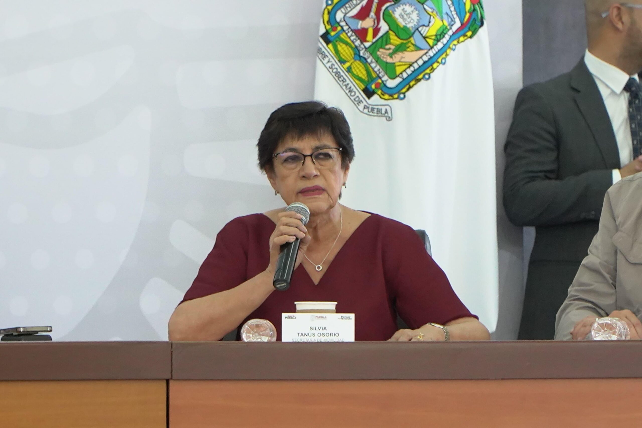 Solo 50% aprueba la Revista Vehicular en Puebla