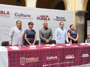 Celebran 32 años de fomentar el danzón en Puebla con talleres y coreografía masiva