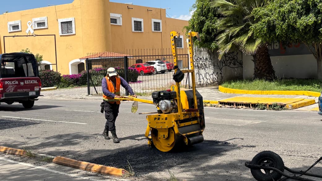 Continúa la campaña Bacheando Puebla para rehabilitar las calles de la ciudad Bulevar 5 de mayo