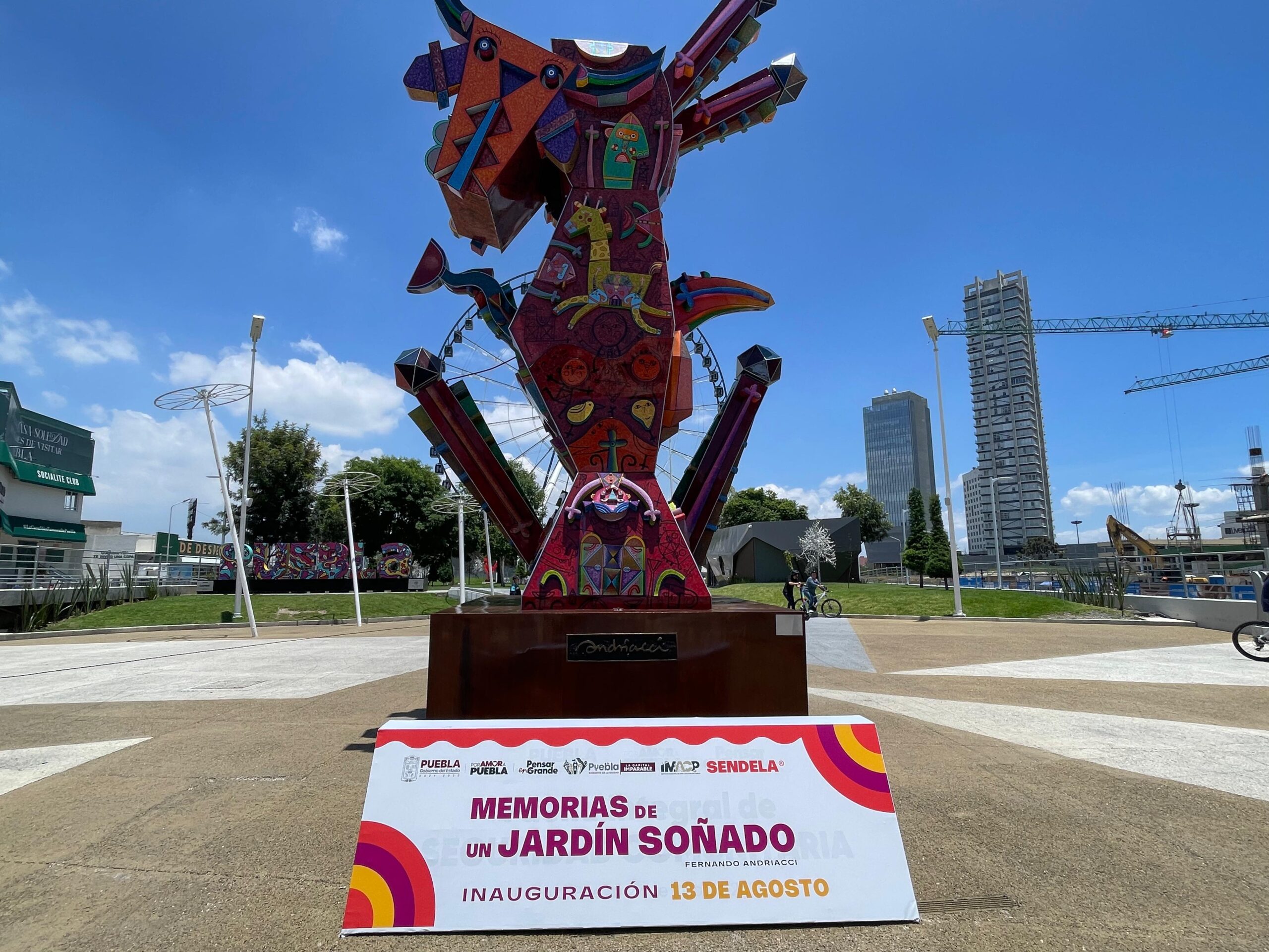 Esculturas monumentales llegan al Parque Sendela