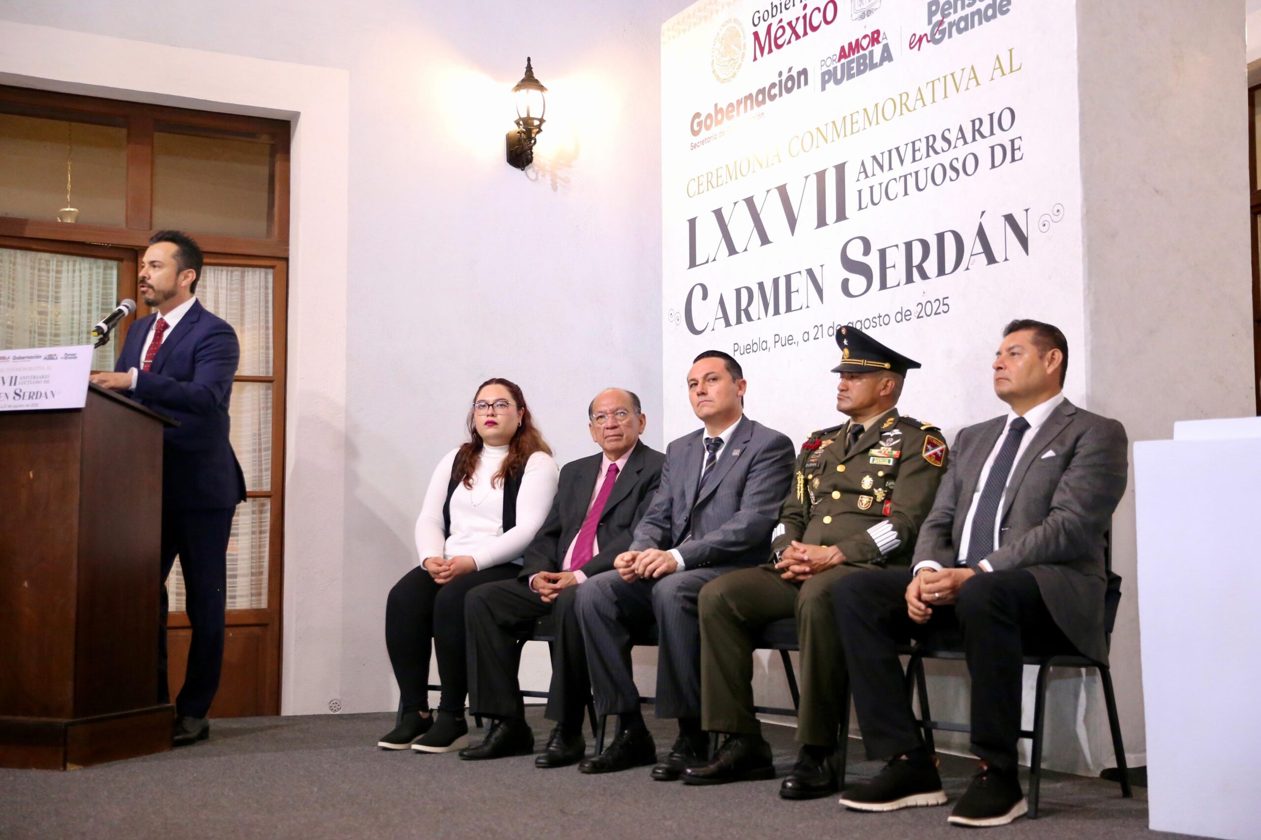 Honran a Carmen Serdán y refuerzan apoyo a mujeres