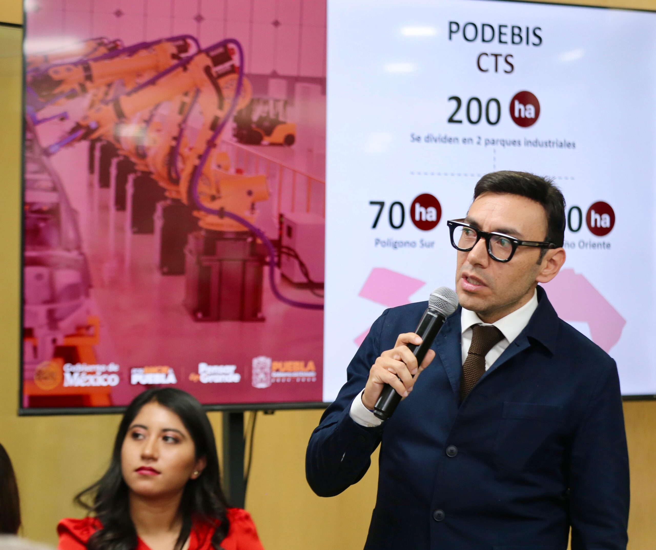 Armenta impulsa proyectos tecnológicos que colocan a Puebla en la vanguardia