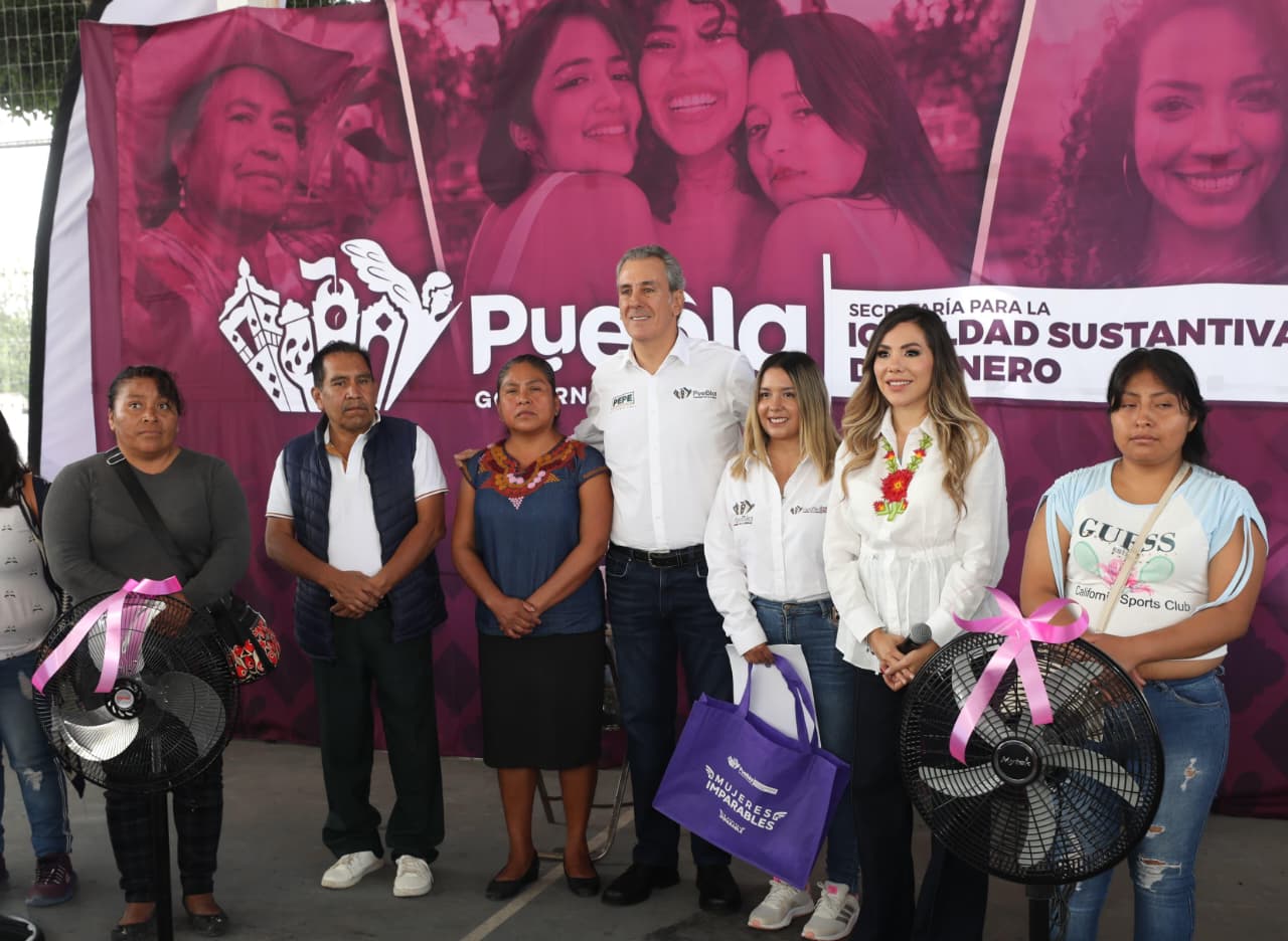 Arranca taller de nutrición para mujeres en San Andrés Azumiatla reunión