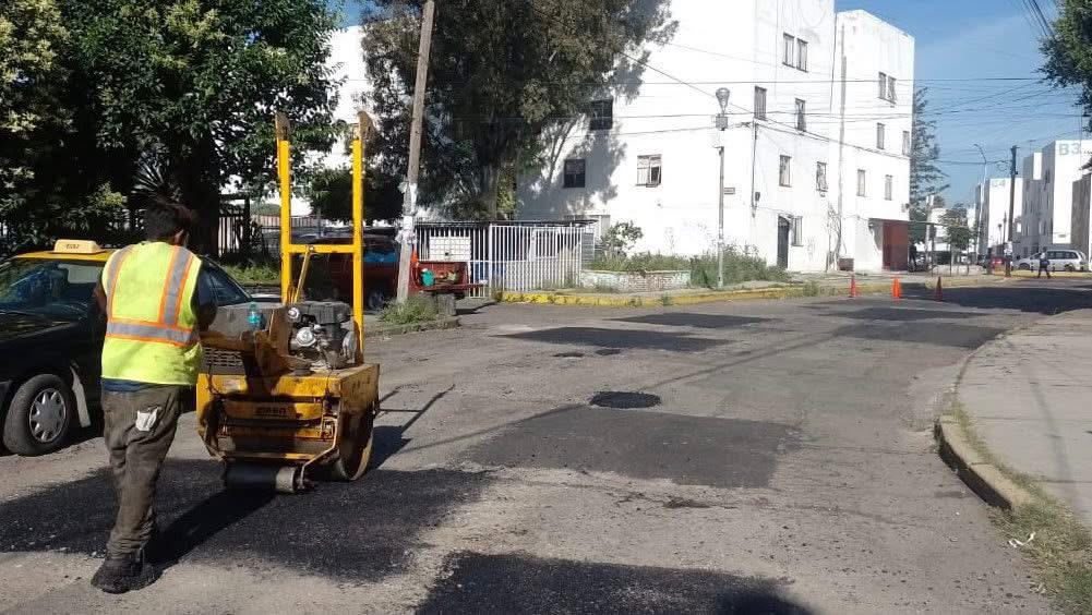 Bacheo en Puebla estas son las vialidades que se intervienen hoy personal