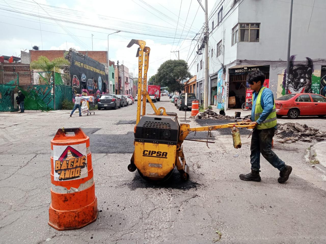 Campaña Capitalina Bacheando Puebla más de 153 mil baches calle