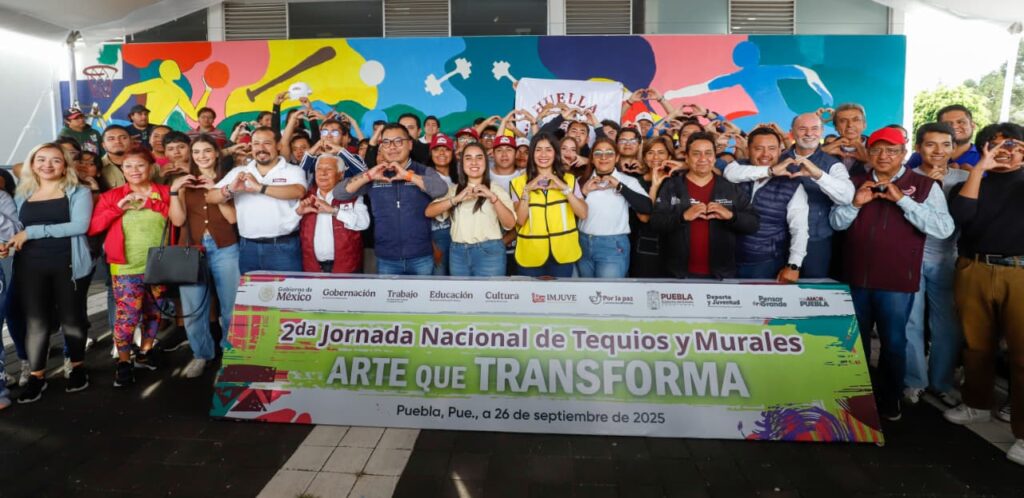 Juventud poblana transforma espacios en arte con la Jornada Nacional de Tequios y Murales