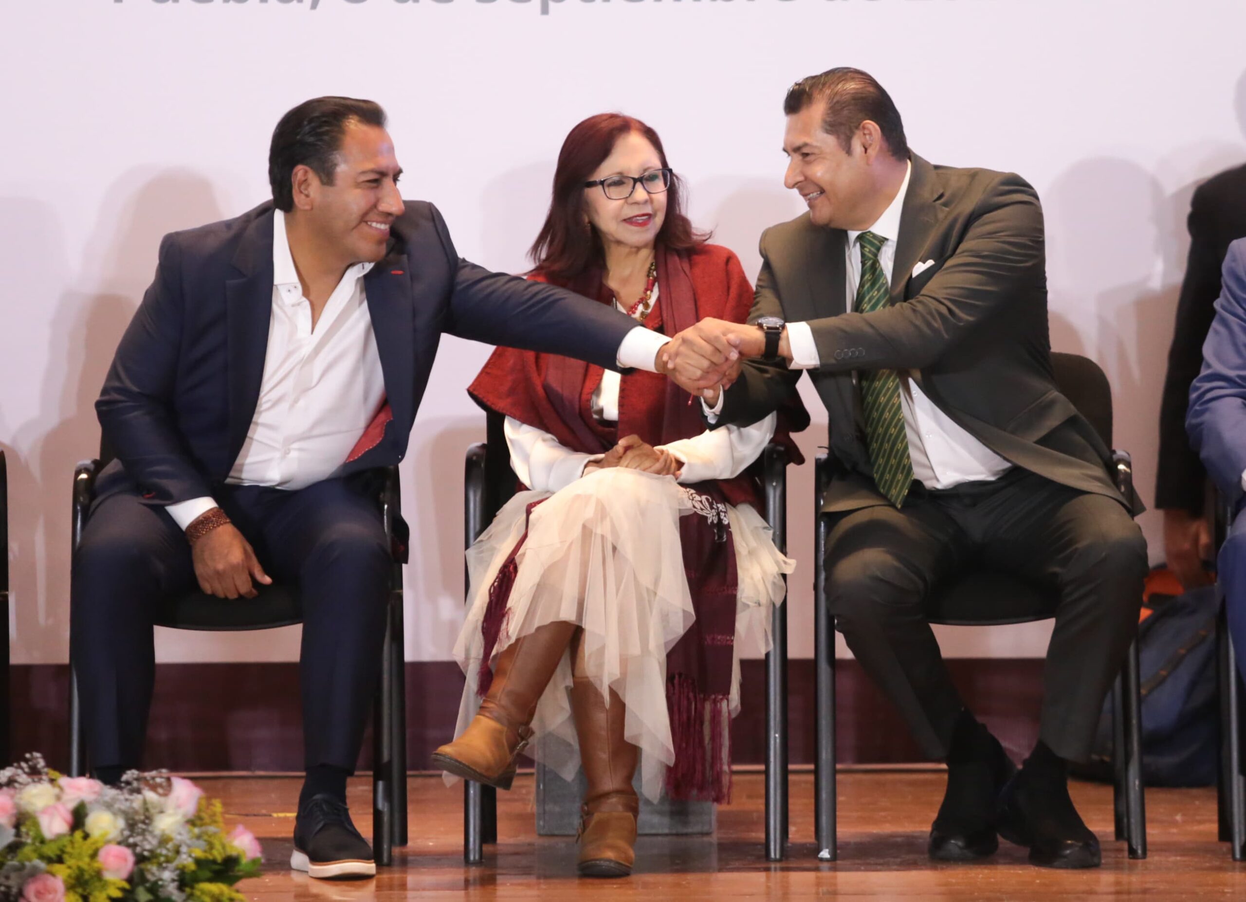 México avanza hacia la erradicación del analfabetismo