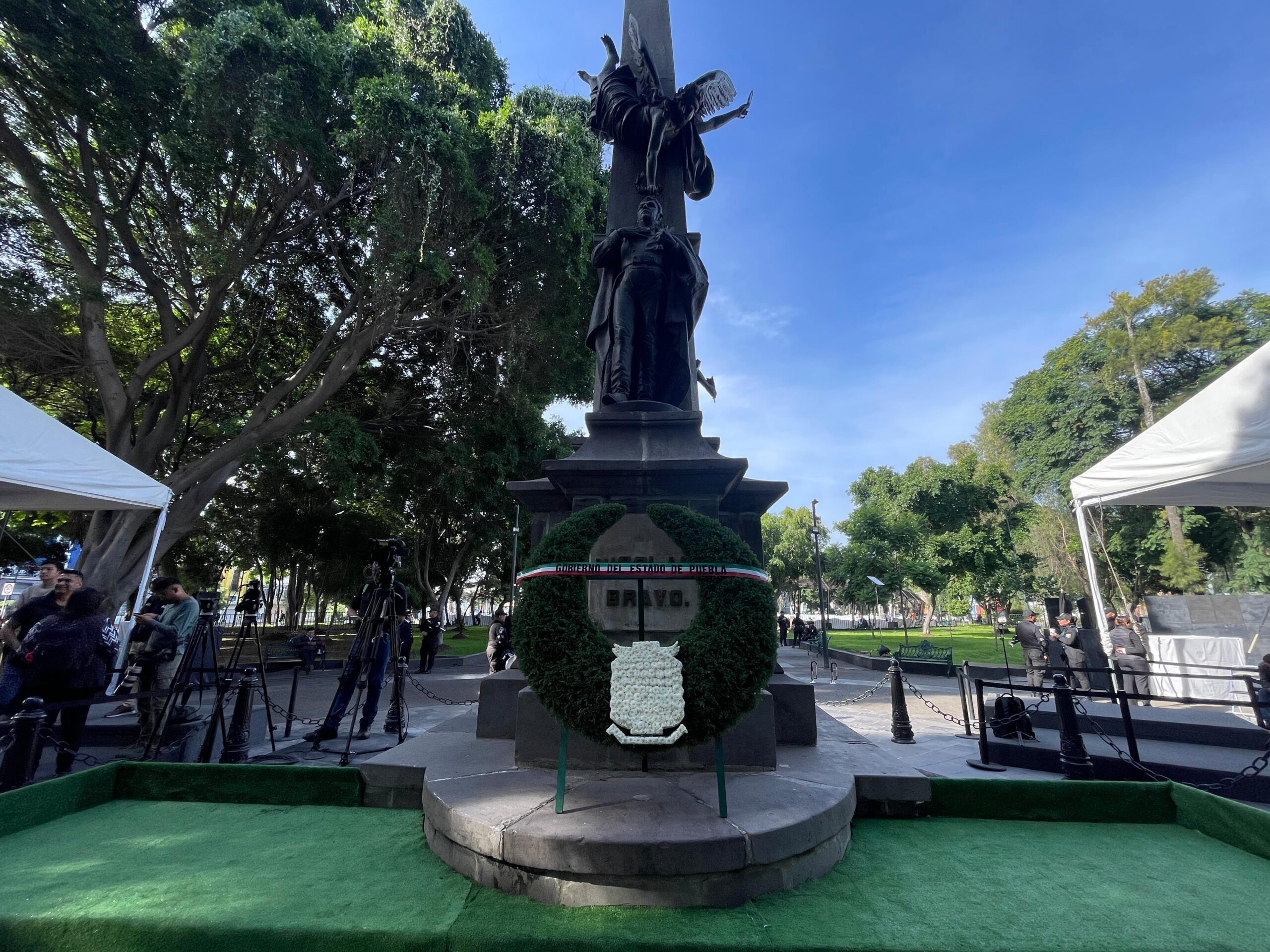 Puebla honra el legado humanista de Nicolás Bravo