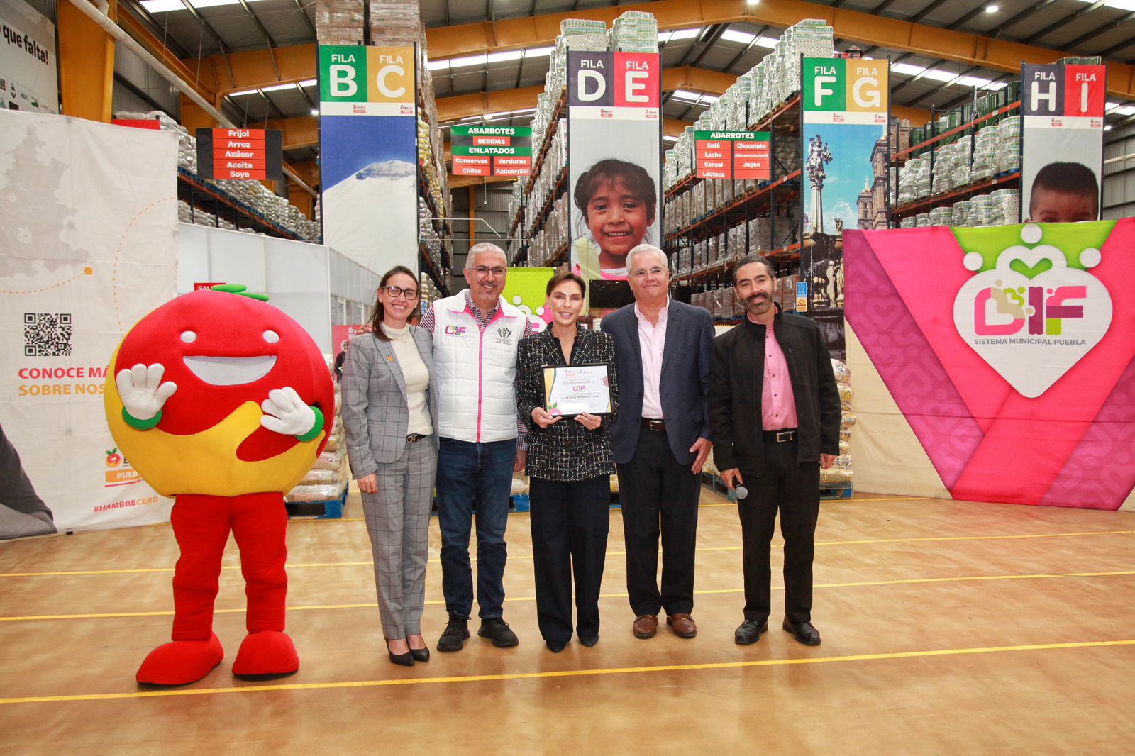 DIF Puebla Capital entrega más de 14 toneladas de alimentos al Banco de Alimentos “Cáritas”