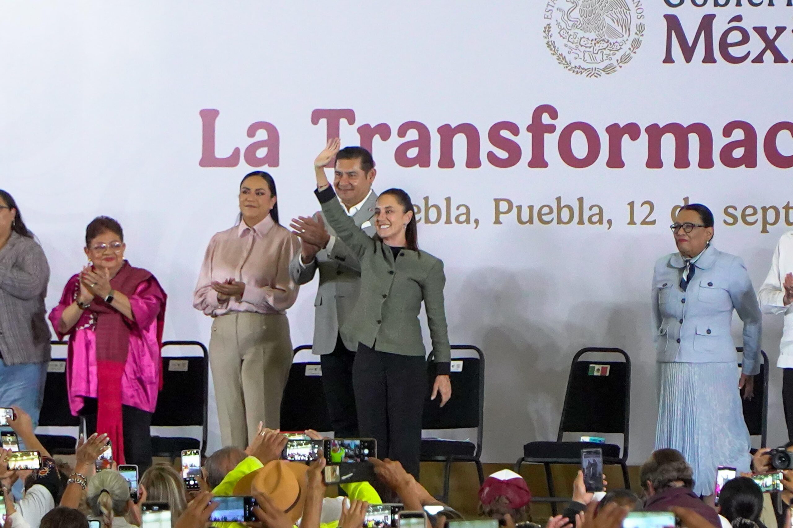 Sheinbaum rinde informe en Puebla con proyectos clave