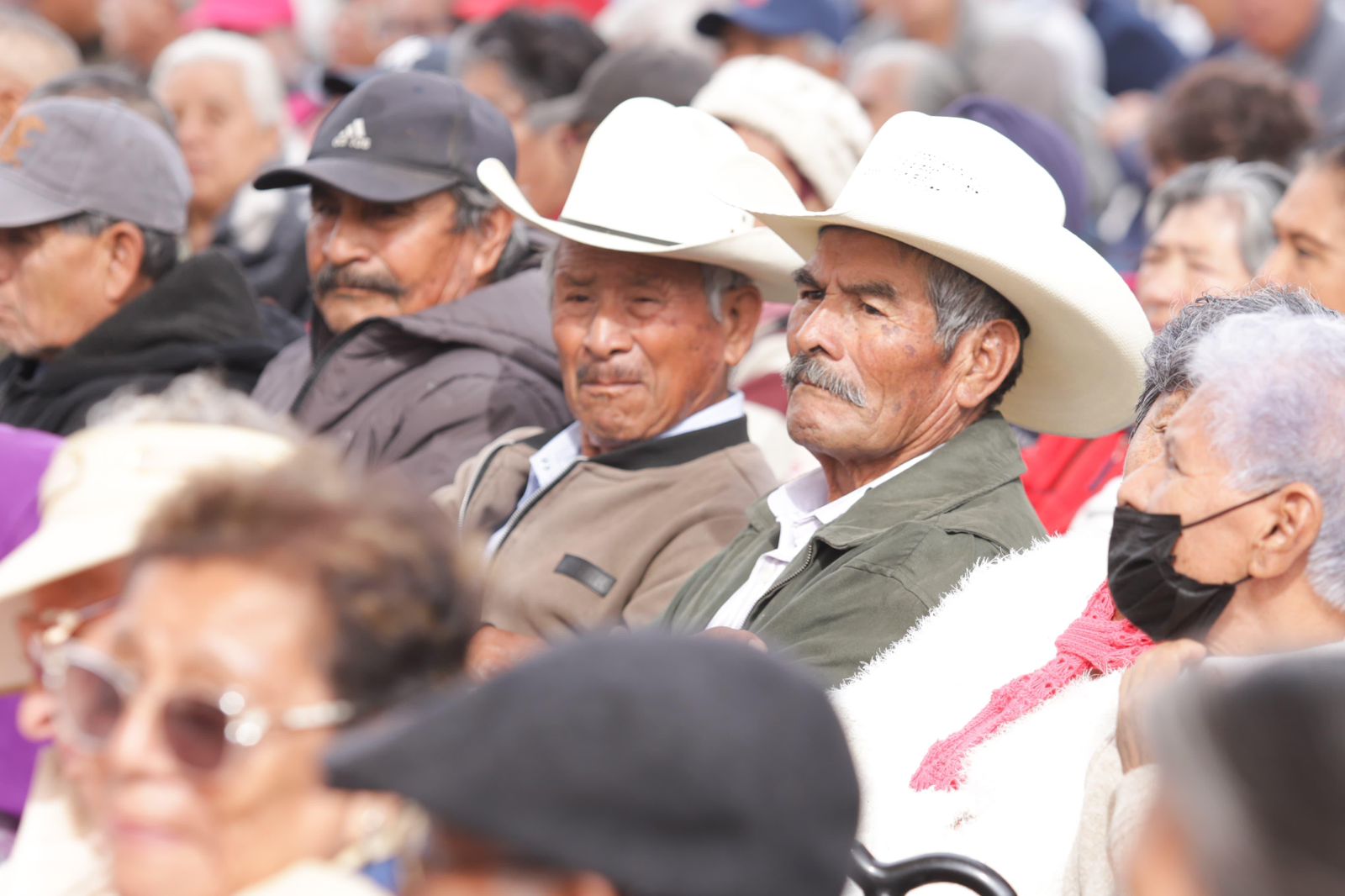 Armenta consolida las Casas del Abue como política de Estado