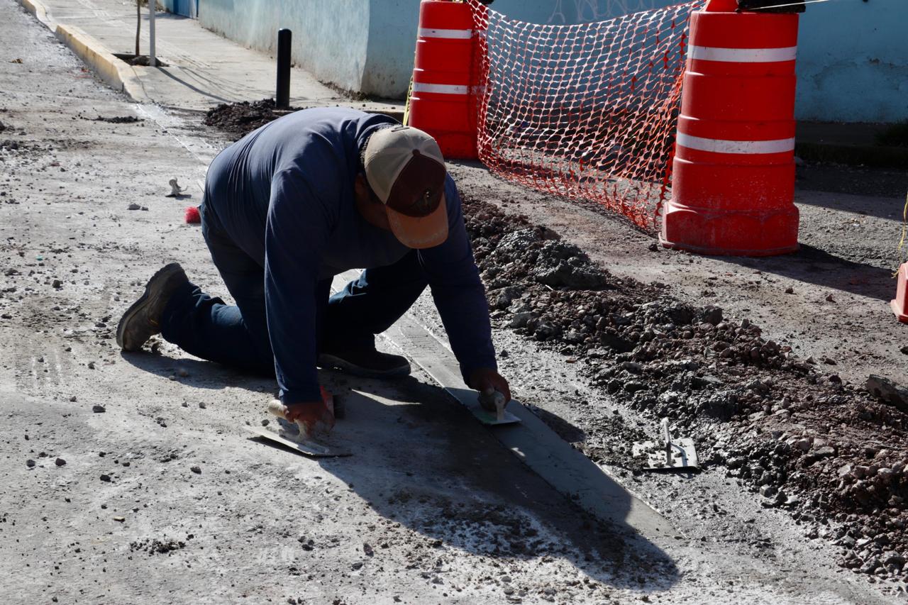Gobierno de Pepe Chedraui supervisa conclusión de pavimentación en San Francisco Totimehuacan