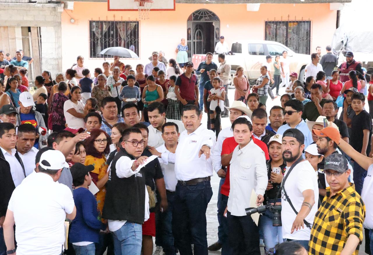 Inicia reconstrucción en Jopala y Zihuateutla tras daños por lluvias pueblo