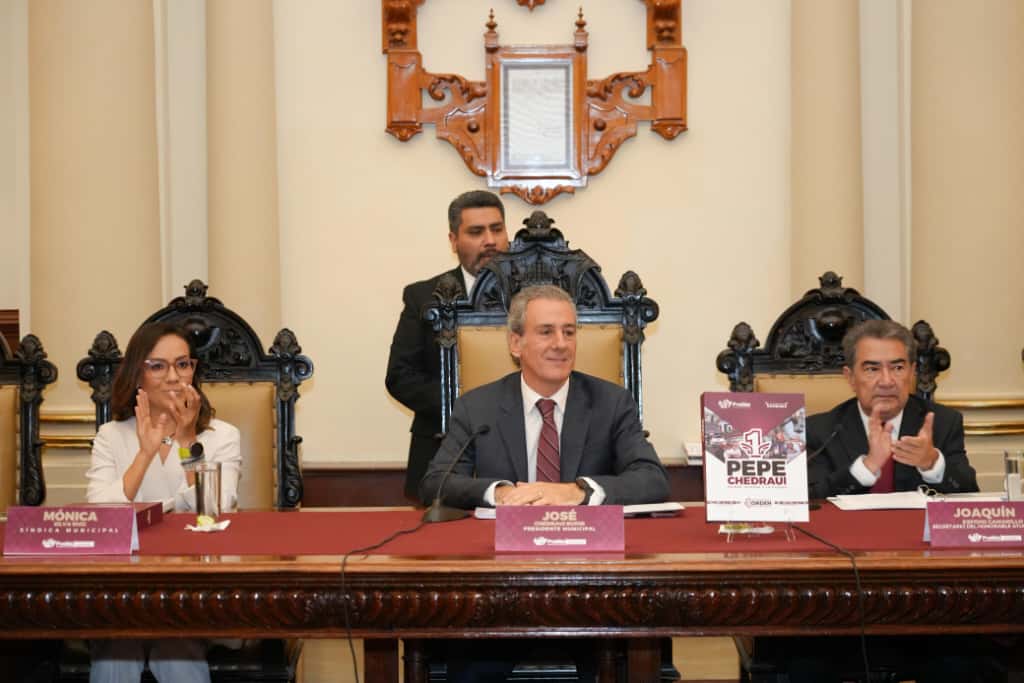 Pepe Chedraui presenta su Primer Informe en Cabildo_foto2