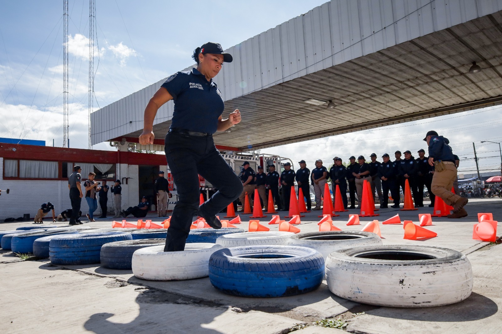 Policía Auxiliar fortalece preparación física y táctica de sus elementos