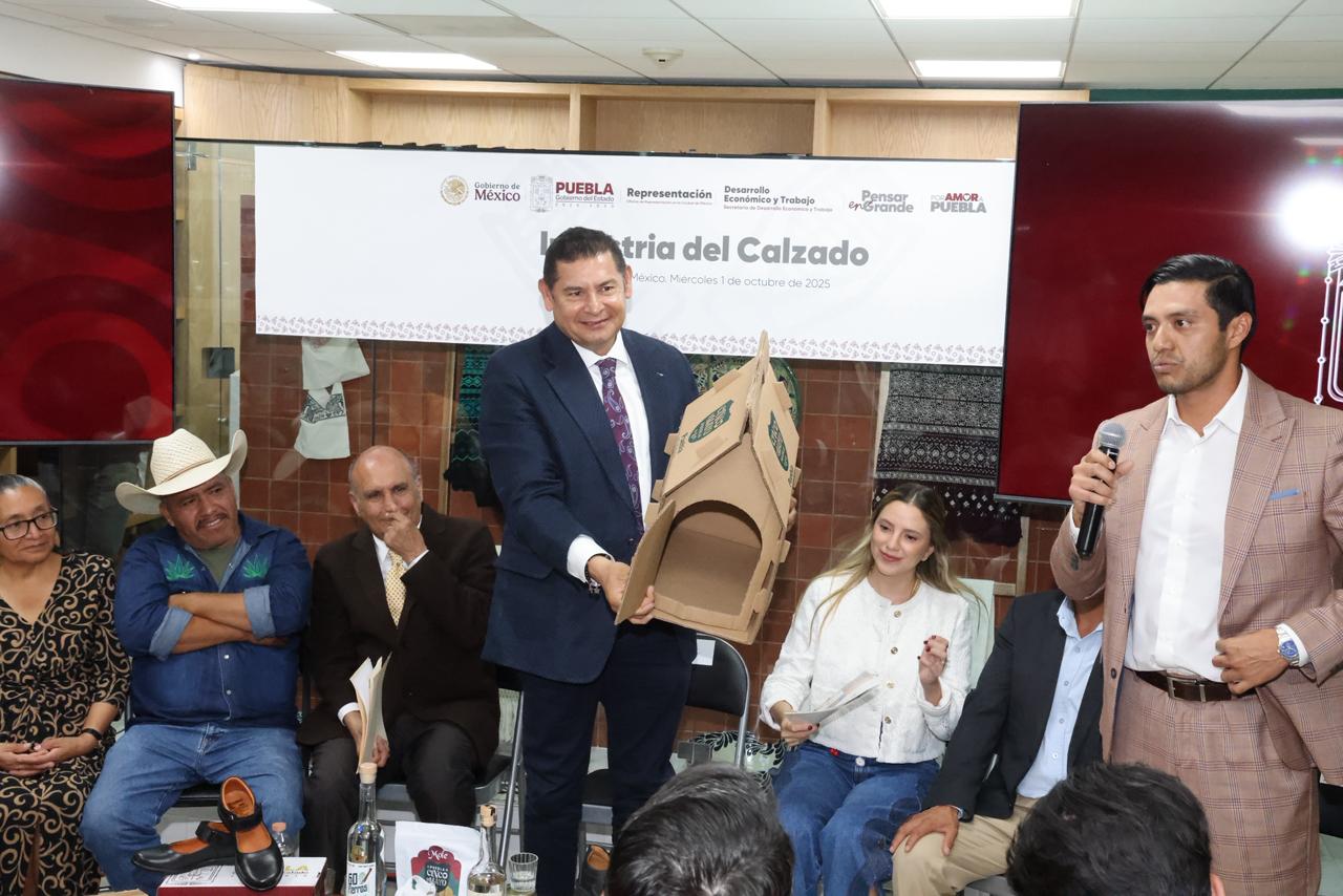Puebla, ejemplo nacional en industria zapatera_foto2