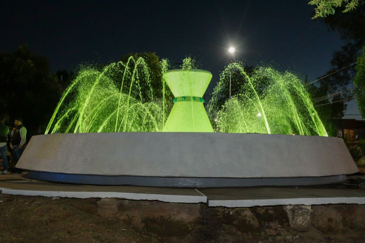 Renuevan fuente y áreas verdes del Parque Rómulo O’Farril Silva en Puebla