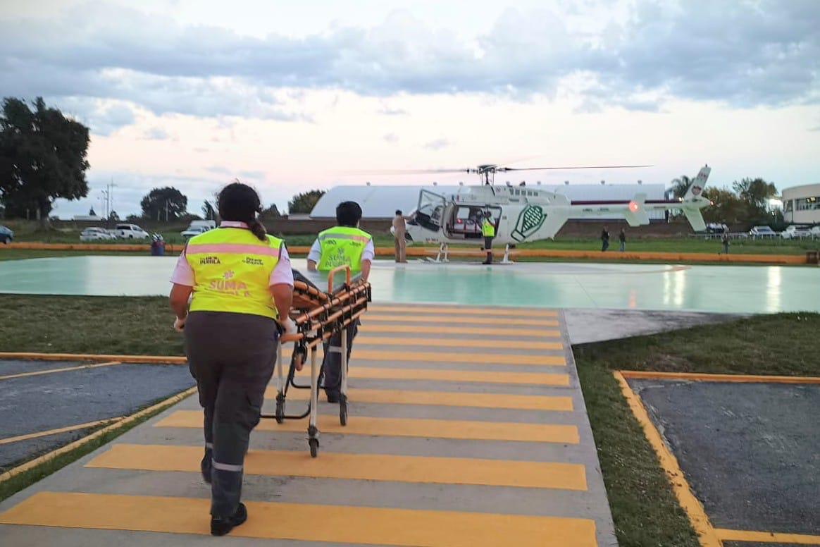 SUMA trasladó vía área a una mujer de Texmelucan a Puebla Helipuerto