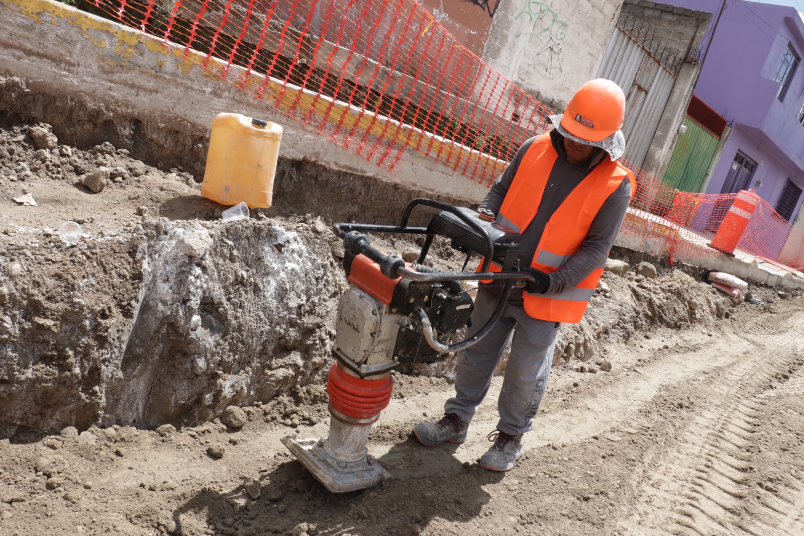 Avanza construcción del Colector Pluvial en Vista Hermosa Álamos