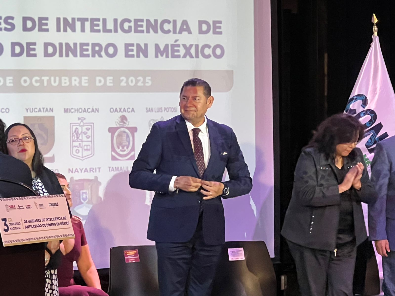 Puebla impulsa red nacional contra lavado de dinero