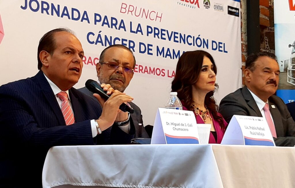 Cáritas Puebla impulsa jornada que supera los 300 estudios de detección de cáncer de mama