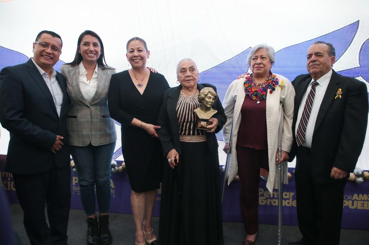 Gobierno de Puebla entrega el Premio Carmen Serdán 2025 foto