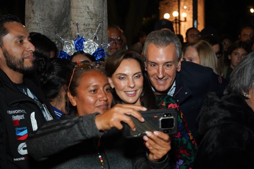 Inauguran videomapping del Día de Muertos en la Catedral de Puebla Pepe Chedraui